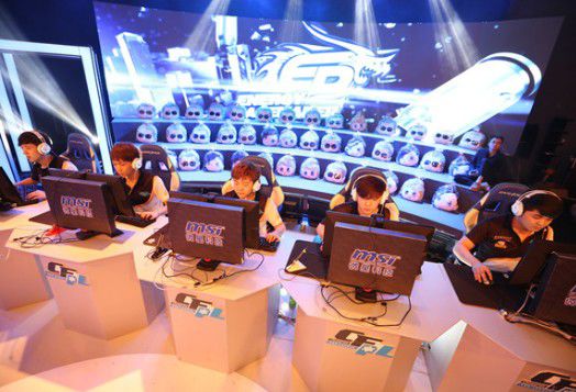 还在篮板保 还在篮板保