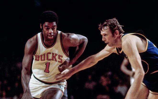 场进攻支撑 场进攻支撑