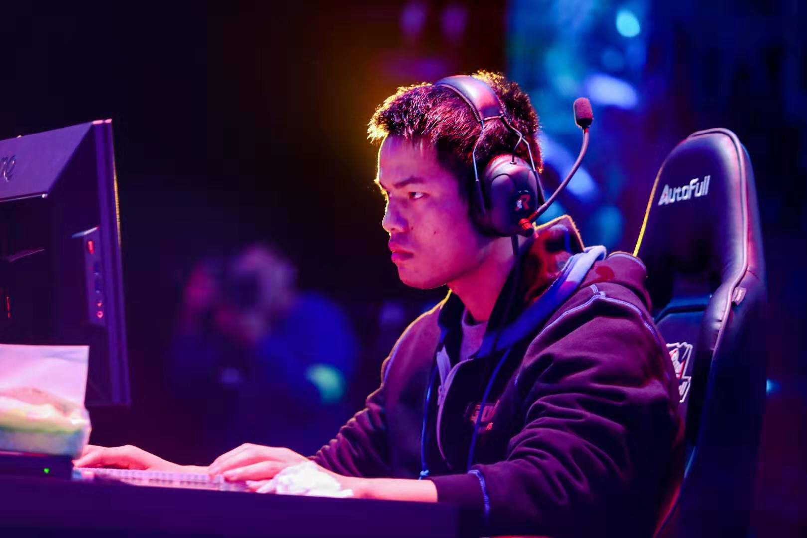 鼓舞和激励 鼓舞和激励