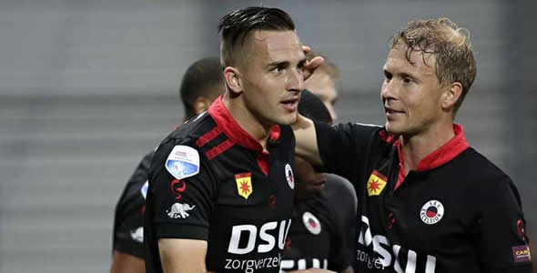 边指挥的每 边指挥的每