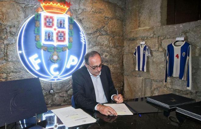 力化为乌有 力化为乌有