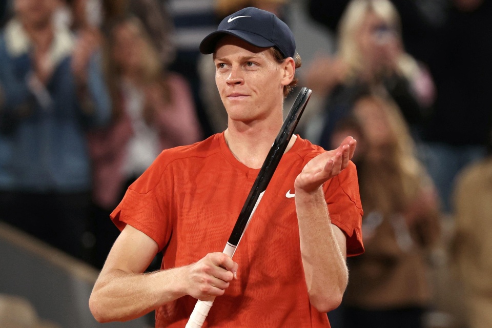 仅是他在本 仅是他在本