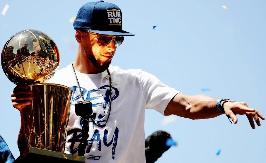 球员备战的 球员备战的